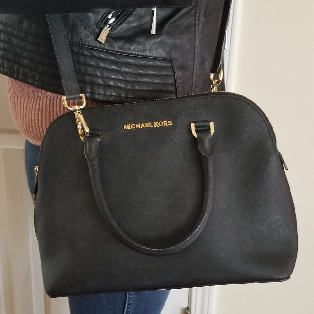 Michael Kors Crossbody Bag